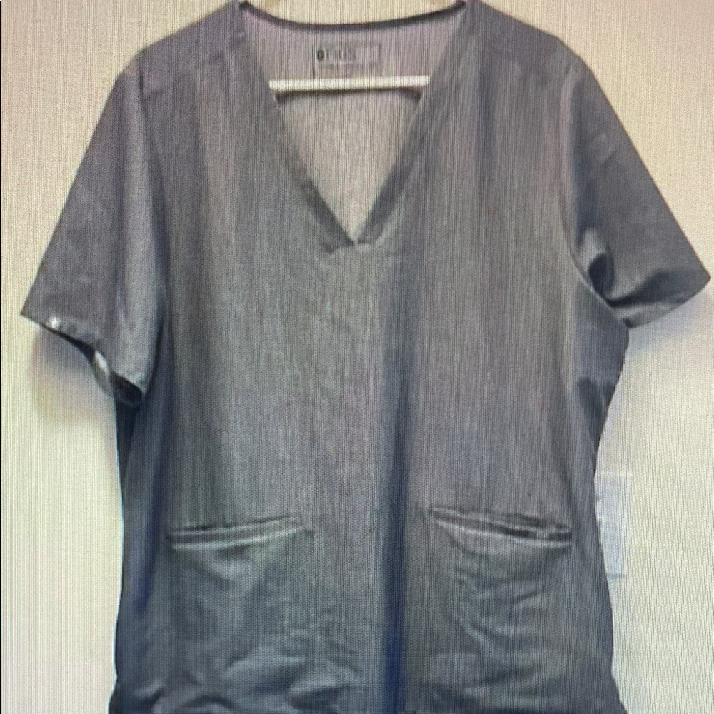 Figs Technical Collection Top in Gray